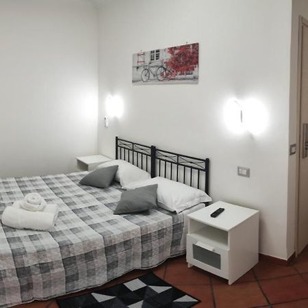 Royal House Fiumicino Hotel Ngoại thất bức ảnh